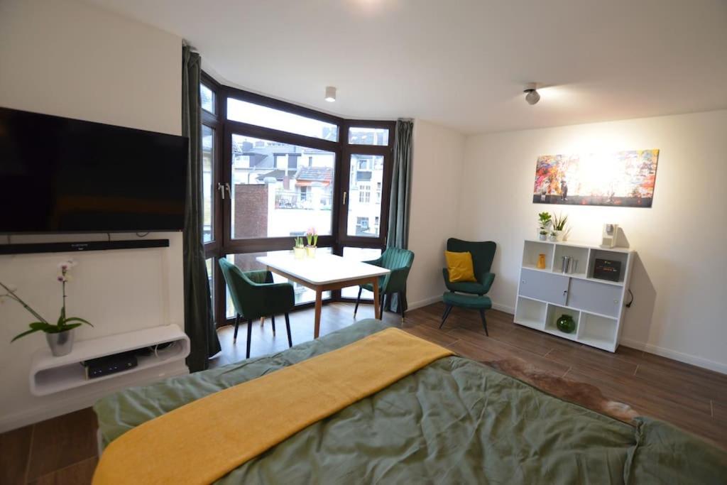 זיגבורג Studio 7 City Lage Mit Garage Naehe Koeln Bonn מראה חיצוני תמונה